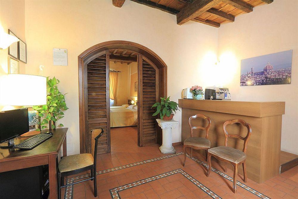 Soggiorno Annamaria Florenţa Exterior foto